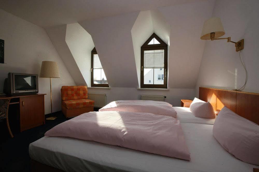 Hotel Spreewaldeck Luebbenau Exterior photo
